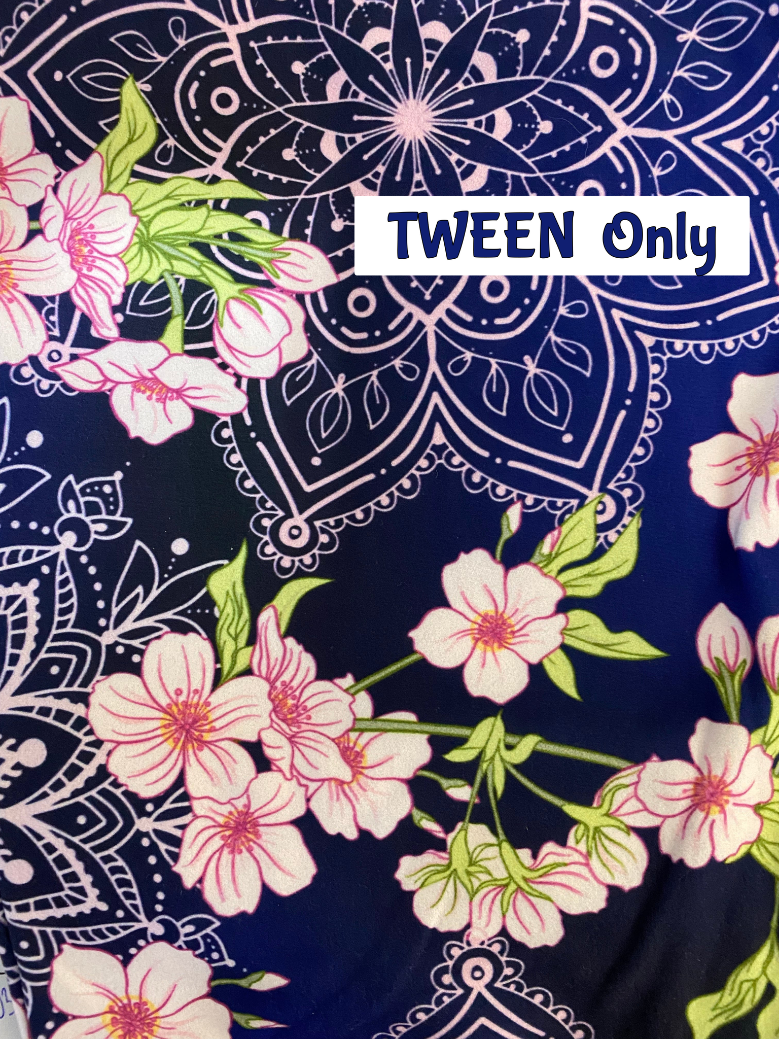 9073 Pink Mandala Floral DESIGNER LEGGINGS HQ-BBA2