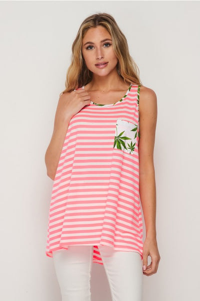 11056 0/0S HiLo Pocket TOP in PINK STRIPE LEAF HQ-HANGING